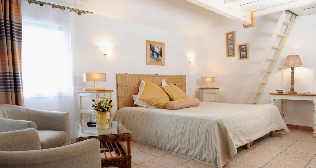 Hotel La Grange Aux Marmottes Viscos Room photo